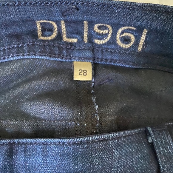 DL1961 maternity jeans - Picture 2 of 4